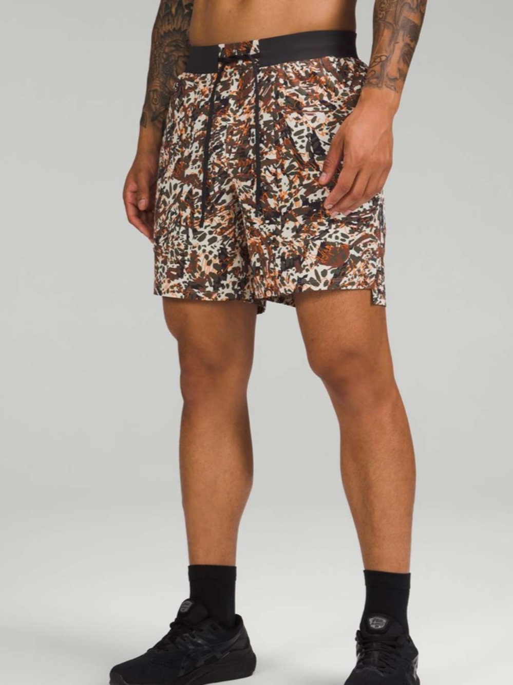 Lululemon License to Train Linerless Short 7" Size Medium